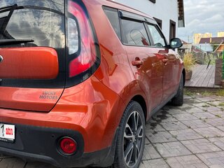 2019 Kia Soul II Рестайлинг, оранжевый, 1485000 рублей, вид 4