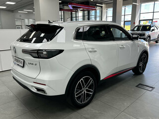 2024 Changan UNI-S I, белый, 1850000 рублей, вид 2