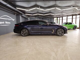 2019 Kia Stinger I, синий, 2270000 рублей, вид 4