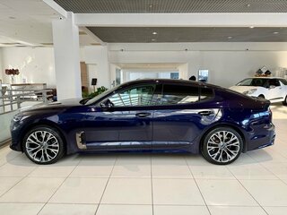 2018 Kia Stinger I, синий, 2370000 рублей, вид 5