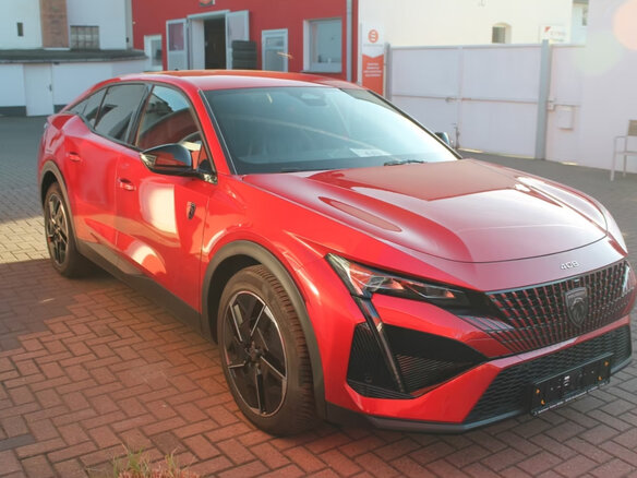 2024 Peugeot 408 III, красный, 3604727 рублей - вид 5