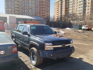 2004 Chevrolet Avalanche I, чёрный, 790000 рублей, вид 2