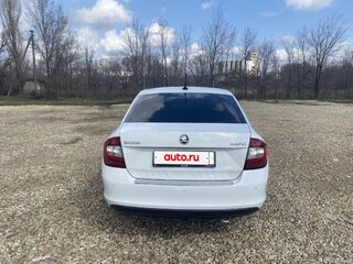 2018 Skoda Rapid I Рестайлинг, белый, 1100000 рублей, вид 3