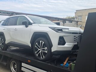 2026 Toyota RAV4 V (XA50), белый, 6800000 рублей, вид 1
