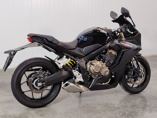 2024 Honda CBR 650R, чёрный, 1049000 рублей, вид 2
