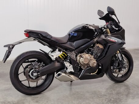2024 Honda CBR 650R, чёрный, 1049000 рублей, вид 2