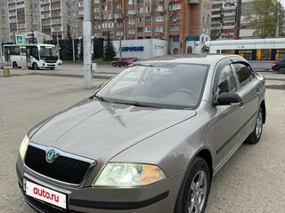 2008 Skoda Octavia II (A5), серый, 650000 рублей, вид 1