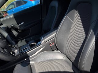 2020 Mercedes-Benz A-Класс 180 d IV (W177), чёрный, 2300000 рублей, вид 4