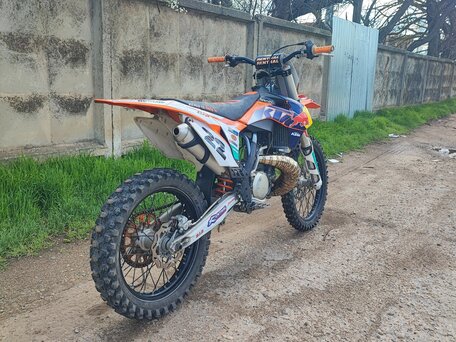 2015 KTM 250 SX, оранжевый, 455000 рублей, вид 5