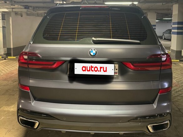2019 BMW X7 30d I (G07), серый, 6400000 рублей - вид 2