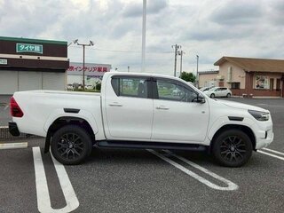 2023 Toyota Hilux VIII Рестайлинг 2, белый, 3425001 рублей, вид 2