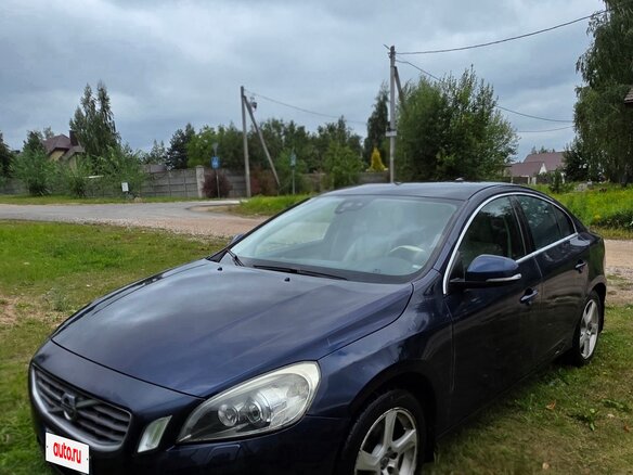 2011 Volvo S60 II, синий, 1250000 рублей