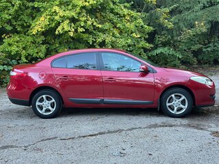 2010 Renault Fluence I, красный, 390000 рублей, вид 4