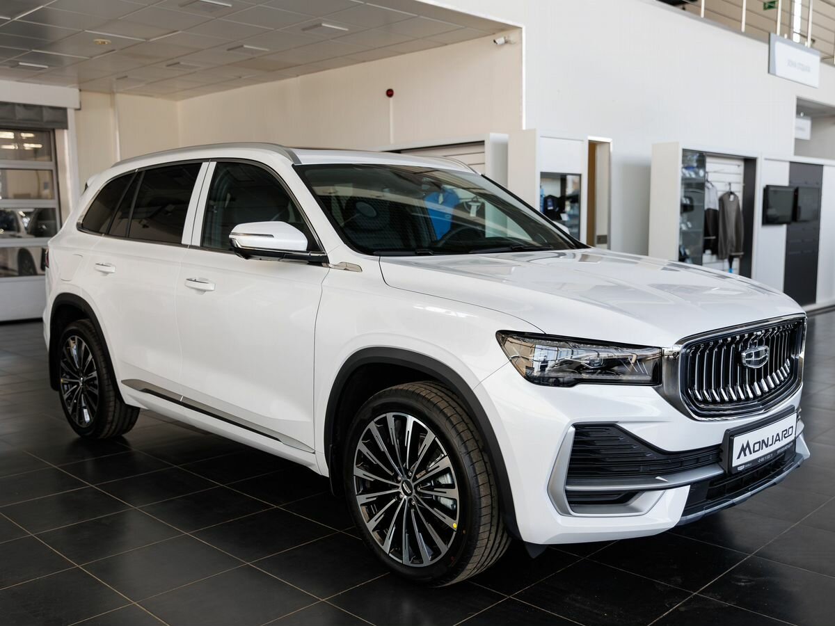 Открыть фотографии: Geely Monjaro I Рестайлинг