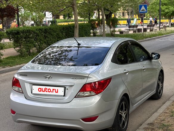 2011 Hyundai Solaris I, серебристый - вид 7