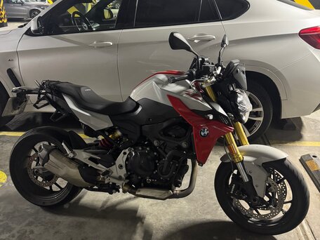 2021 BMW F 900 R, серый, 900000 рублей, вид 1