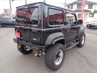 2021 Suzuki Jimny Sierra IV, чёрный, 1500217 рублей, вид 4