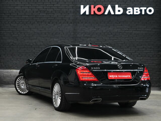 2011 Mercedes-Benz S-Класс 500 V (W221) Рестайлинг, чёрный, 1830000 рублей, вид 4