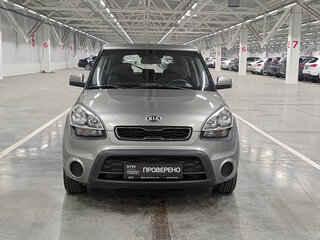 2013 Kia Soul I Рестайлинг, серый, 865000 рублей, вид 2