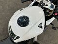 2022 Triumph Speed Triple, белый, 1550000 рублей - вид 11