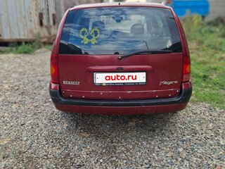 2002 Renault Megane I Рестайлинг, красный, 300000 рублей, вид 4