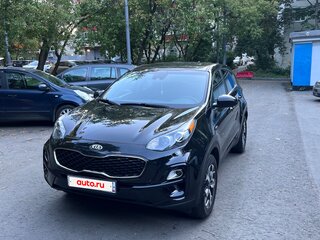 2020 Kia Sportage IV Рестайлинг, чёрный, 1858000 рублей, вид 2