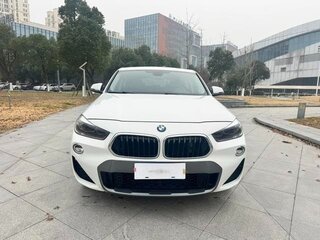 2022 BMW X2 sDrive20i I (F39), белый, 2300000 рублей, вид 2