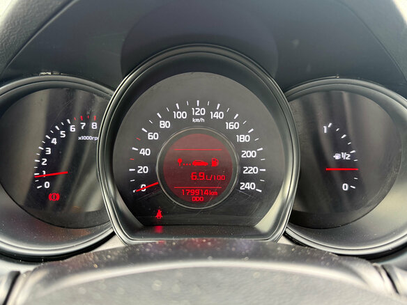 2014 Kia Ceed II, белый, 915000 рублей - вид 12