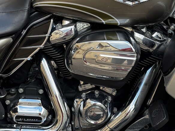 2017 Harley-Davidson Electra Glide, серебристый, 1649500 рублей - вид 11