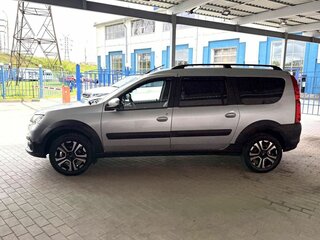 2022 Lada (ВАЗ) Largus Cross I Рестайлинг, серебристый, 1359000 рублей, вид 2