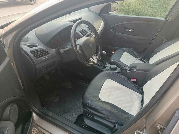 2012 Renault Fluence I, бежевый, 600000 рублей - вид 6