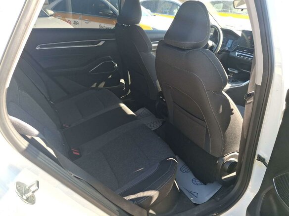 2024 Geely Emgrand II, белый, 1102000 рублей - вид 12