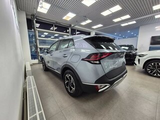 2025 Kia Sportage V, серебристый, 3650000 рублей, вид 2
