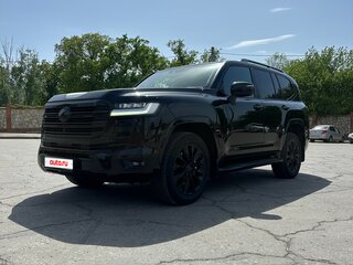 2022 Toyota Land Cruiser 300 Series, чёрный, 12999999 рублей, вид 1