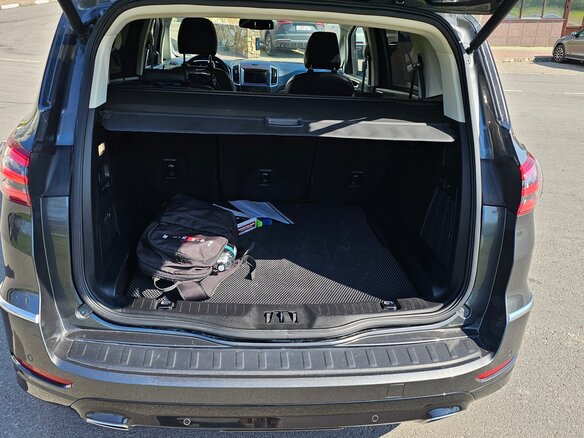 2019 Ford S-MAX II, серый, 2780000 рублей - вид 12
