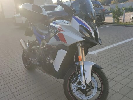 2021 BMW S 1000 XR, белый, 1490000 рублей, вид 1