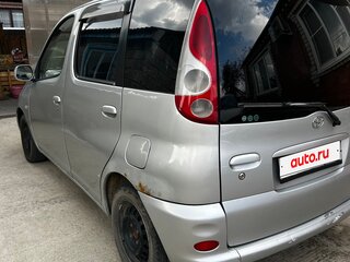2002 Toyota FunCargo, серый, 470000 рублей, вид 1