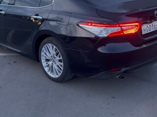 2019 Toyota Camry VIII (XV70), чёрный, 2700000 рублей, вид 4