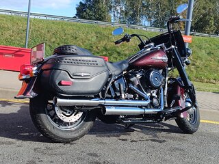 2018 Harley-Davidson Heritage Classic, красный, 1000000 рублей, вид 2