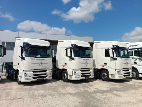 2024 Dongfeng DFH 4180, белый, 8800000 рублей, вид 2