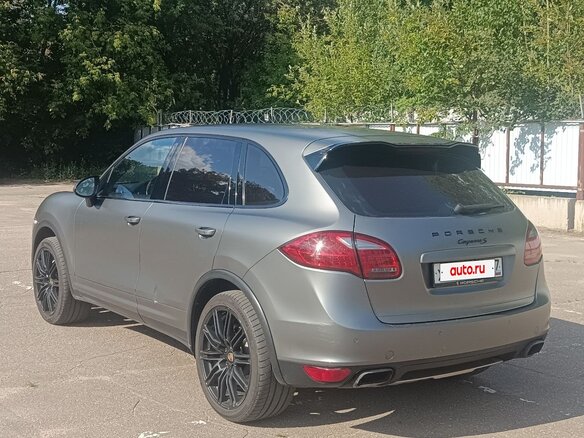 2010 Porsche Cayenne S II (958), серый, 2000000 рублей - вид 5