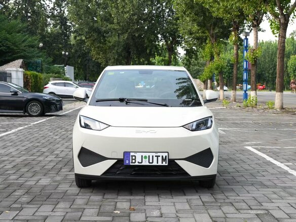 2025 BYD Seagull 38.88 kWh I Рестайлинг, белый, 1380000 рублей - вид 4