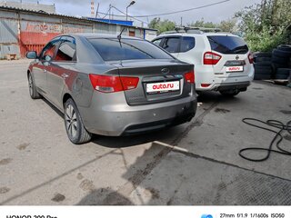 2010 Kia Cerato 6-speed II, серый, 800000 рублей, вид 3