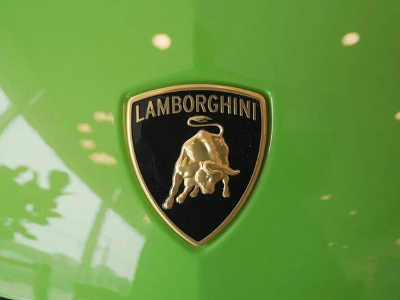 2026 Lamborghini Urus SE I Рестайлинг, зелёный, 35247046 рублей - вид 15