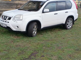 2013 Nissan X-Trail II Рестайлинг, белый, 1050000 рублей, вид 2