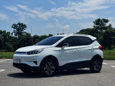 2022 BYD Yuan Pro (50 kWh) I Рестайлинг 2 (Pro), белый, 1500000 рублей, вид 1
