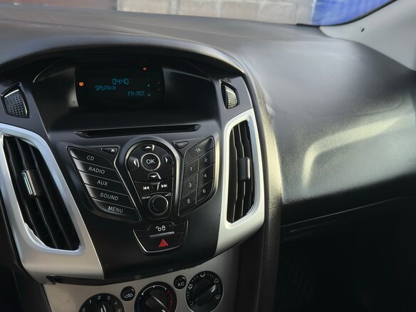 2012 Ford Focus III, чёрный, 450000 рублей - вид 4