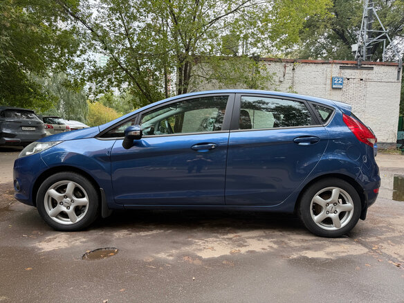 2008 Ford Fiesta Mk6, синий - вид 15