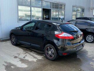 2014 Renault Megane III Рестайлинг, чёрный, 699000 рублей, вид 4