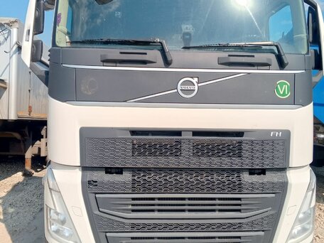 2022 Volvo FH 540, белый, 10377000 рублей, вид 2